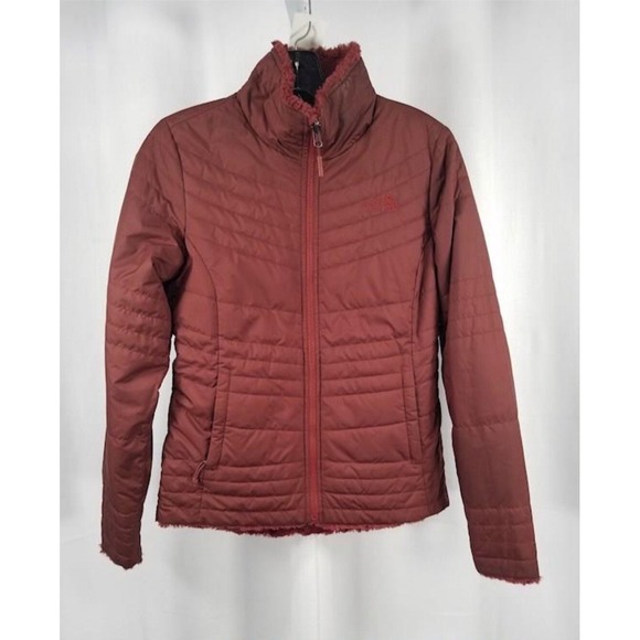 The North Face Reversible Jacket Women's Size XS Faux Fur Puffer QuiltedBurgundy - Picture 1 of 5